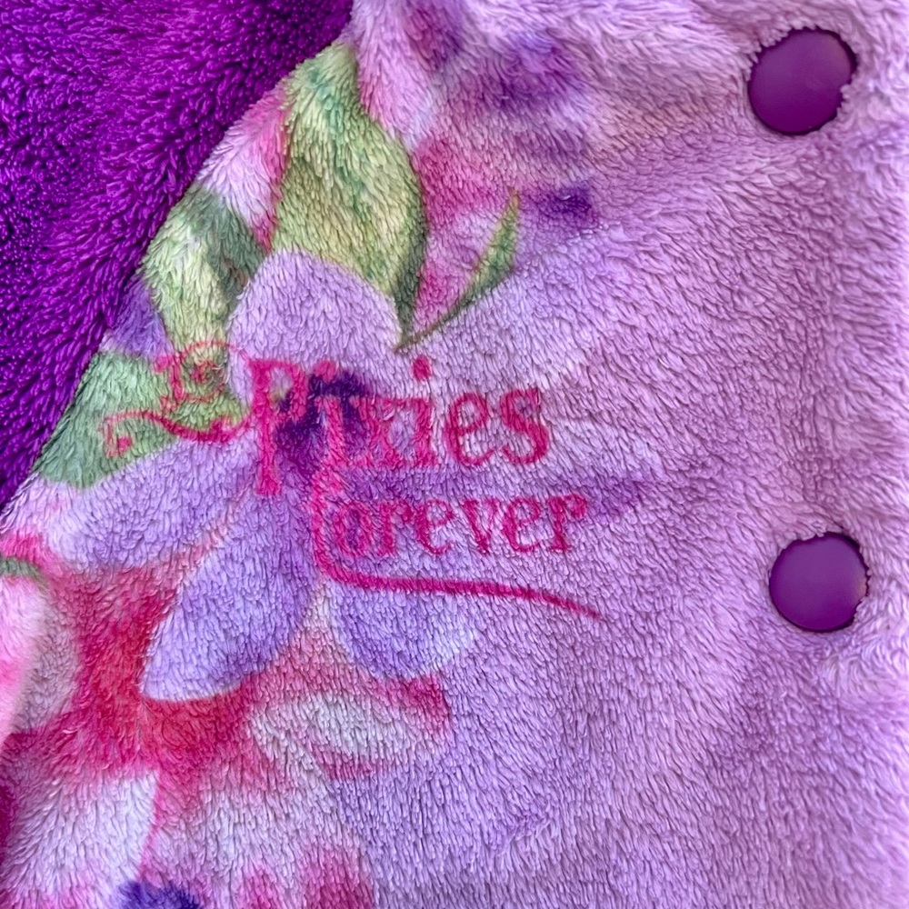 šTinker Bell by Disney fairies size 5 super soft purple coat with pockets! - Picture 3 of 9